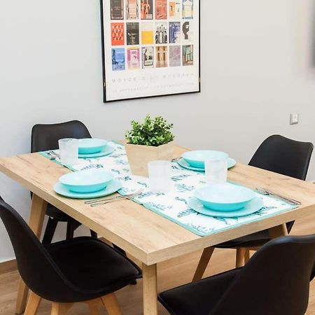 Contemporary And Chic Apartment In Central أثينا المظهر الخارجي الصورة