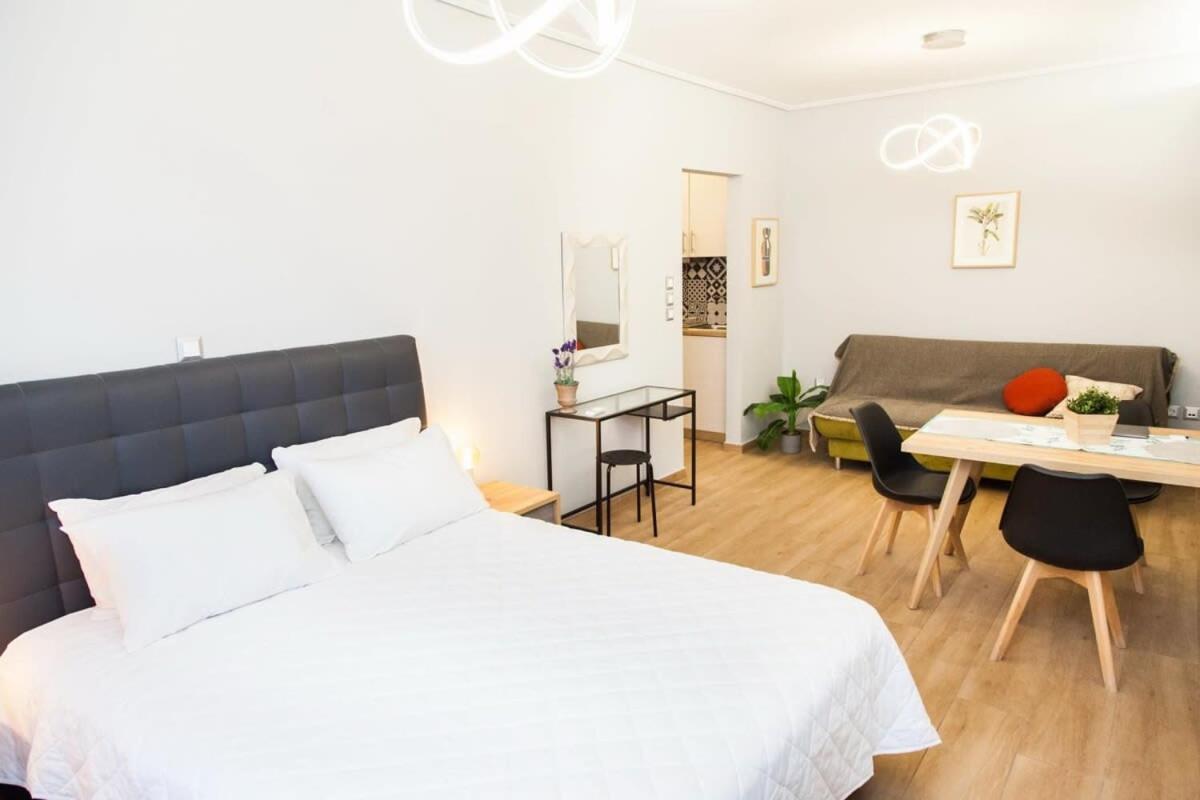 Contemporary And Chic Apartment In Central أثينا المظهر الخارجي الصورة